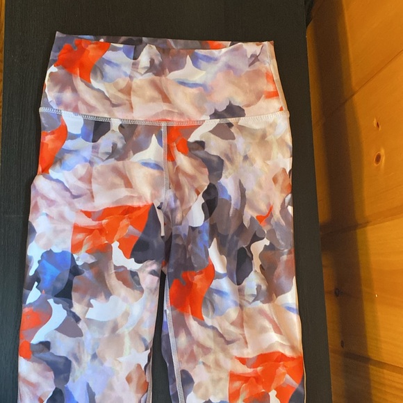 Fabletics leggings - Picture 2 of 8